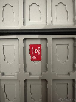 Nintendo switch LITE - top stav - 2