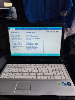 Fujitsu LIFEBOOK A530 – i3 / 8 GB RAM / 500 GB HDD – funkční - 2