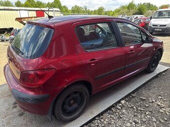 Peugeot 307 Hatchback, 1.6 benzín 16V, NFU: na nahradní díly - 2
