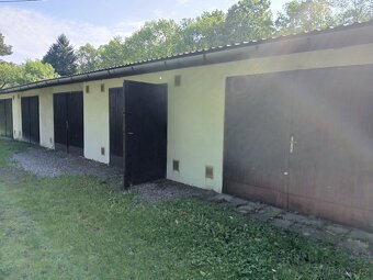 Velká garáž ve Frýdlantě n.O. - 2