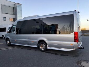 Mercedes-Benz Sprinter 517 22+1+1 - 2