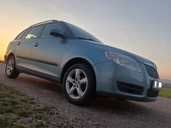 Škoda Fabia kombi 1.4 16V -NOVÁ STK, SERVISKA- - 2