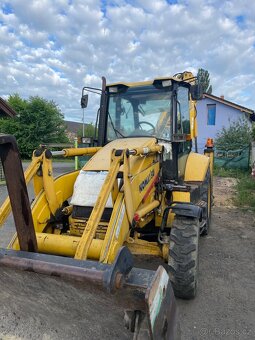 Komatsu WB 93 R-2 - 2