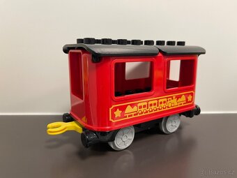 Lego Duplo červený vagon IV - 2