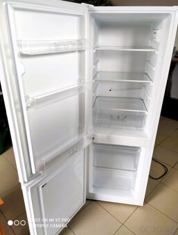 Kombinovaná chladnička ETA 254090000E celkem 170 l - 2
