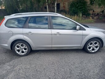 Ford focus 1.6 tdci 80kw - 2