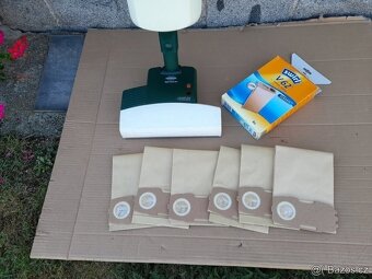 Vysavač Vorwerk 121 s elektronickou klepaci hlavicí - 2