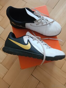 Prodám turfy Nike Phantom GX II vel.39 - 2