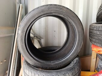 Zimní pneu BMW X5 X6 315/35 R20 - 2
