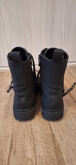Dámské vysoké boty zn. DeeZee, vel. 38 - 2