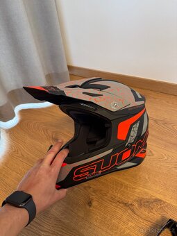 Ochranné vybavení na motorku - 2