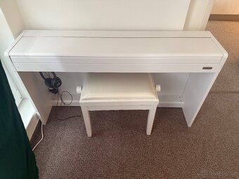 Elektronické piáno - 2