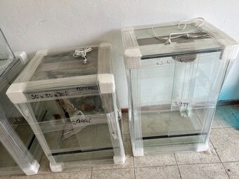 Akvária, terária - 2