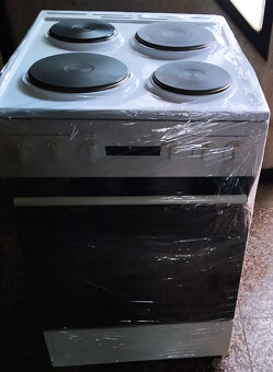 Elektrický sporák Mora - 2