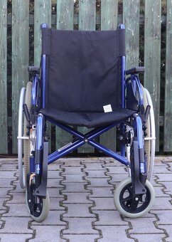 066-Mechanický invalidní vozík Patron. - 2
