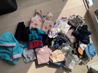 Holčičí oblečení 104-110 - 2