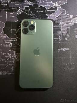 Apple iPhone 11 Pro 256GB Midnight Green - 2