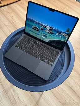 MacBook Air M3 13.6" 2024 - 2