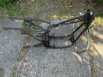 Jawa 350/634 rám - 2