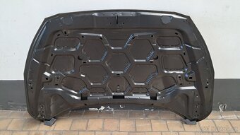 Kapota motoru Focus MK4 - 2