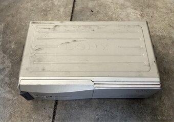 CD měnič SONY - 2