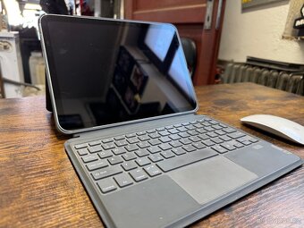 Dotykový tablet Apple iPad 10.9 (2024) Wi-Fi 64 GB - 2
