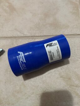 Silikonová hadice fmic 54 na 63mm - 2