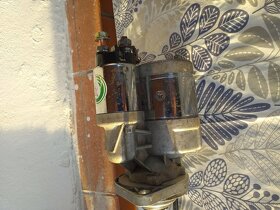 Skoda 1000 až 136 starter - 2