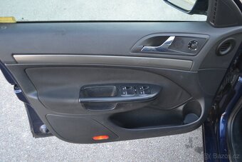 Š.Octavia II 1.9 TDi 77kw, Elegance, ESP, 6x airbag, Tažné, - 2