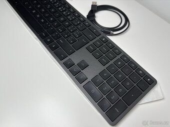 Bezdrátová klávesnice HP 975 - 2