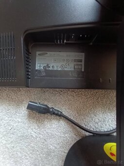 Monitor Samsung - 2