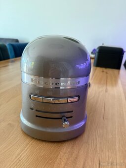 Toustovač KitchenAid - 2