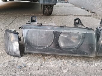 BMW E36 Compact světla + blinkry - 2