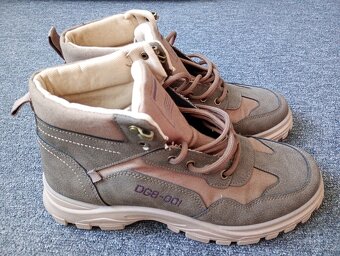 Nové outdoorové boty DG8-001 vel.44 - 2
