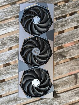 MSI GeForce RTX 4080 SUPRIM X 16G - 2