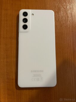 Mobil Samsung S21 FE 5G 128GB bílá - 2