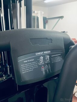 Chest Press - Zánovní - top stav - 2