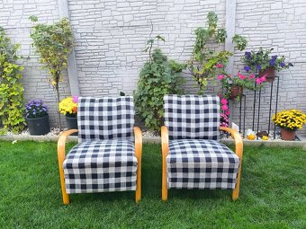 Prodám dva starožitná křesla HALABALA - 2