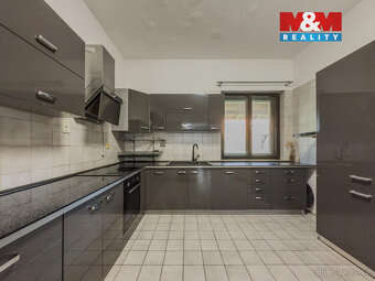 Prodej rodinného domu, 198 m², Ostrava, ul. Edisonova - 2