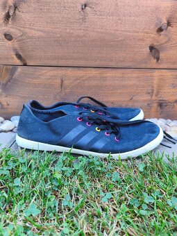 Dámské boty ADIDAS černé ve vel. 39 1/3 - 2