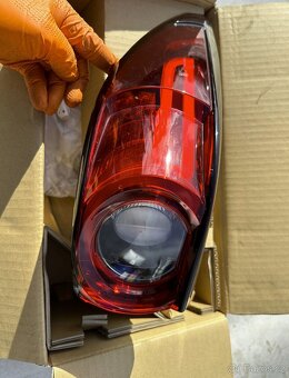 Mazda CX5 2. gen., levý zadní světlomet ORIGINÁL - 2