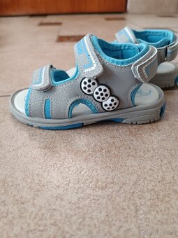 Chlapecké sandály - 2