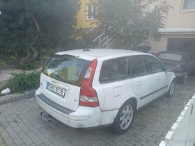 Volvo  V50  automat  2.4 103 kW - 2