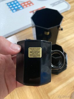 Hrníčky + talířky - 2