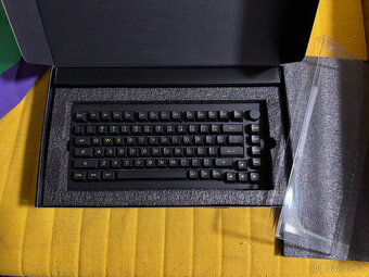 Herní bezdrátová mechanická klávesnice Akko M1W - 2