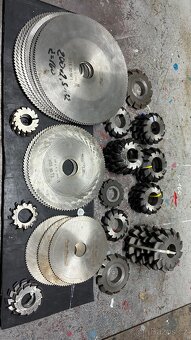 Pilové kotouče+modulové frézy. - 2