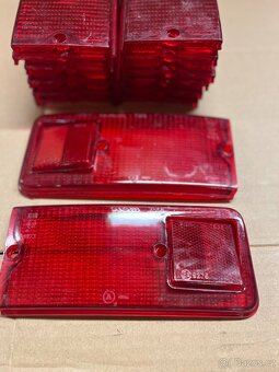 Fiat 127 kryty zadních světel - 2