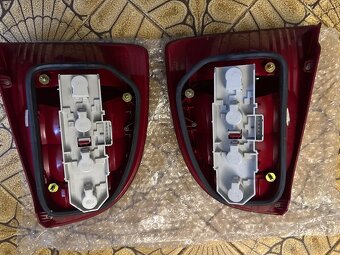Zadní světla Škoda Superb - 2