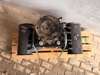 Hydraulické kleště rotační Haner NOVÉ - 2