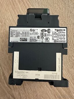 Stykač Schneider LC1D09 BD 24V - 2